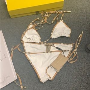Burberry bikini